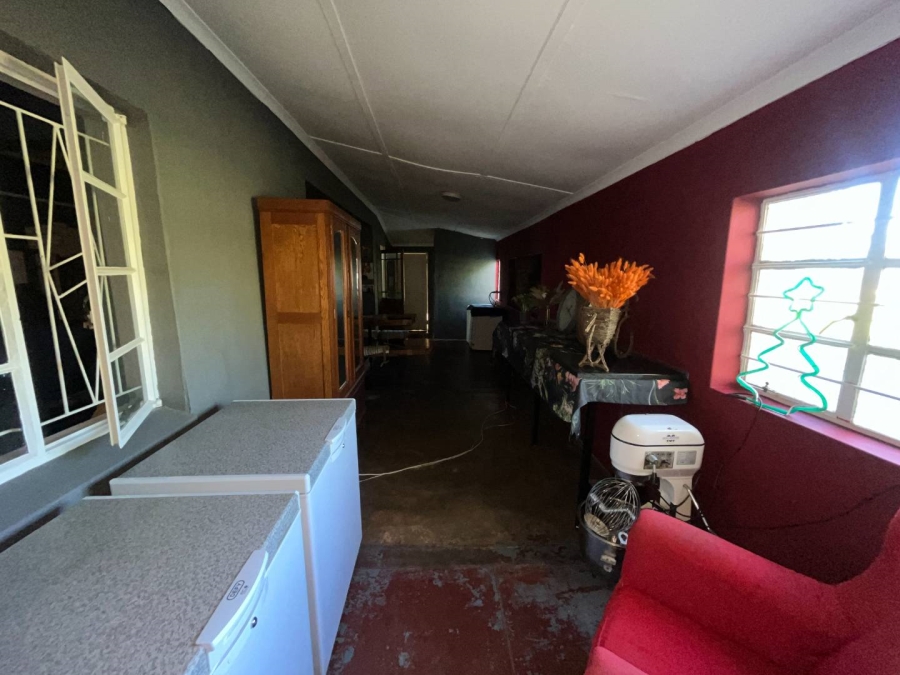 4 Bedroom Property for Sale in Kanoneiland Northern Cape